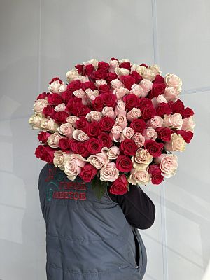 Букет из 101 розы